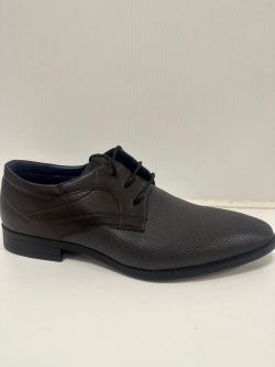 Schoen Björn grijs